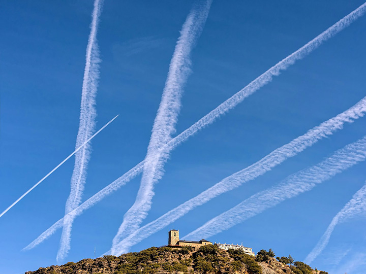 chemtrail cross pattern